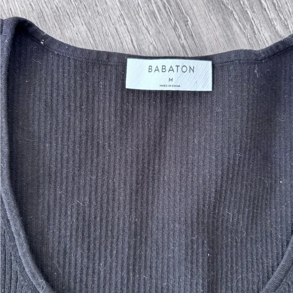 Babaton Ribbed V-Neck Tank & Scoop Bodysuit Set - White & Black - Picture 2 of 3